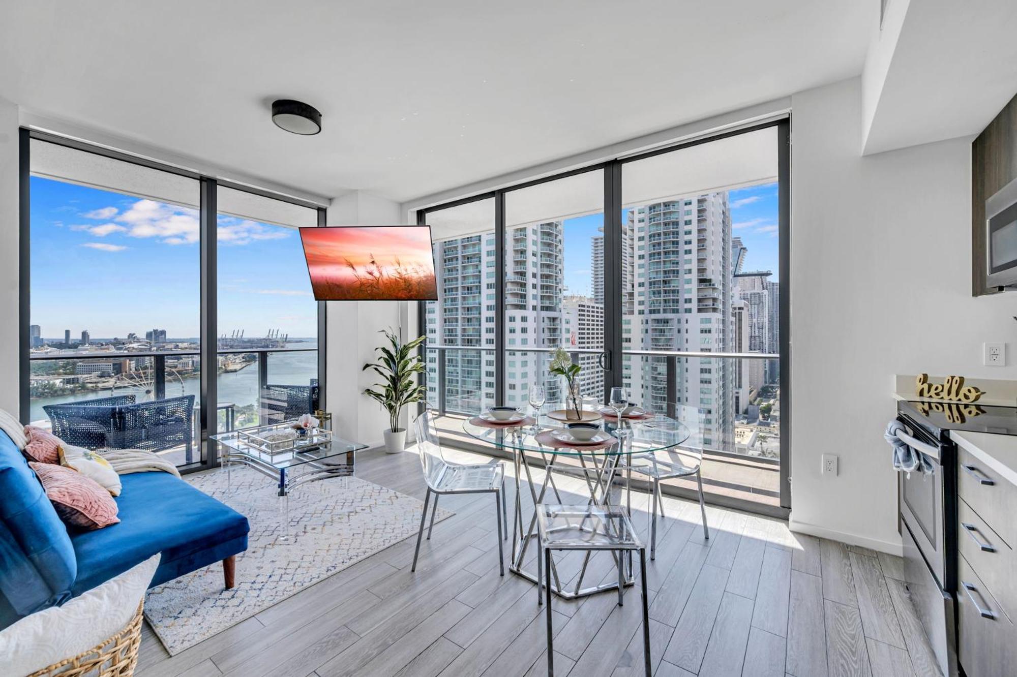 Mesmerizing Views Corner Condo Miami Exterior photo