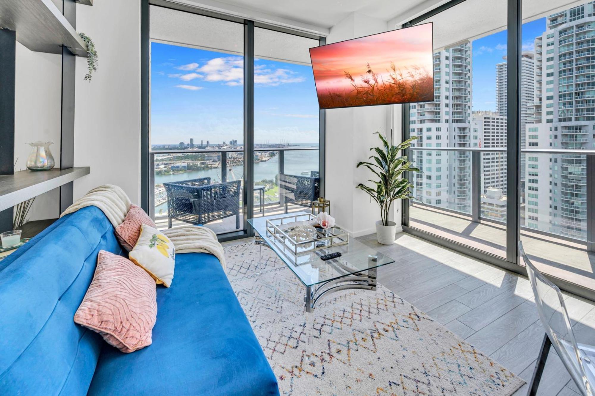 Mesmerizing Views Corner Condo Miami Exterior photo