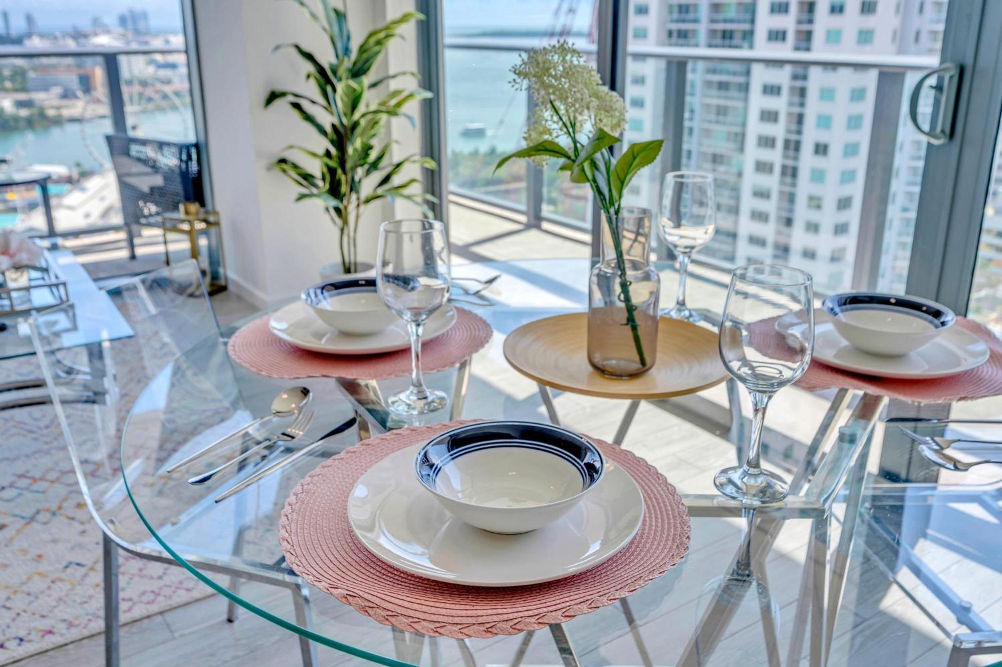 Mesmerizing Views Corner Condo Miami Exterior photo
